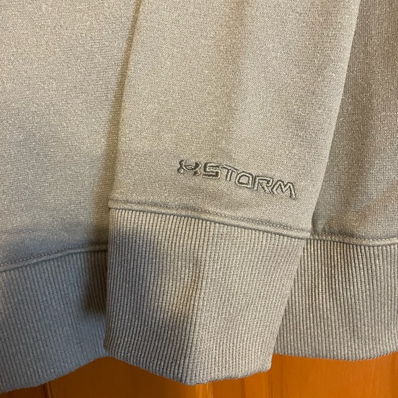 Under Armour Hoodie Small - Picture 4 of 5
